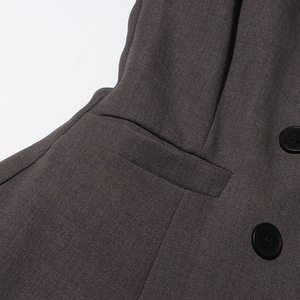 Abrigo Largo de Mujer Hecho a Medida de Alta Calidad, Chaqueta Cruzada de Línea A - Product Image 5