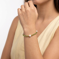 Bracelet Chic pour Femme en Verre Facetté Multicolore, Zircon et Perle d'Eau Douce, Améthyste – Idéal pour Tenue Quotidienne Décontractée