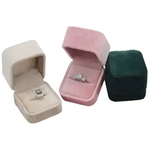 Boîte à bijoux en velours personnalisée, coffret cadeau de luxe, boîte de bagues de fiançailles et de mariage, pièces