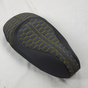 Funda de Asiento de Motocicleta de Cuero Nappa y Gamuza para Mujer, Diseño de Moda GANE, Tamaño Personalizado OEM, Juego Completo para Todas las Estaciones - Product Image 3