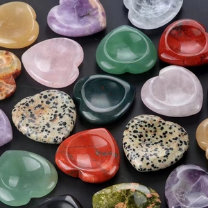 Venta al por mayor de cristales de piedra amatista pulida, cuarzo rosa, Pulgar, adornos Fengshui, productos de curación espiritual para regalos de amor - Product Image 5