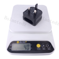 Adaptateur UK Plug Type G avec fusible 13a Eu adaptateur européen à 2 broches Eu vers Uk