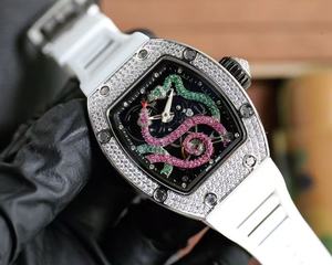 Montre mécanique de haute qualité, étanche, mouvement automatique, blanche, nouveau modèle, design diamant - Product Image 2