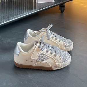 Scarpe da Allenamento per Ragazze Primavera 2026, Design con Paillettes a Stella, Sneakers Casual Antiscivolo con Suola Morbida - Product Image 4