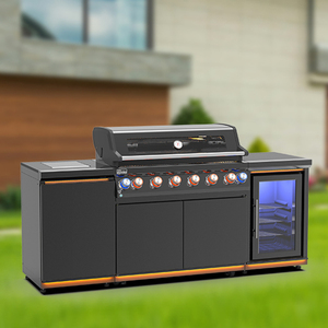 Cuisine extérieure complète avec îlot BBQ, évier, tiroirs coulissants en acier inoxydable, design moderne, réfrigérateur et grill - Product Image 1