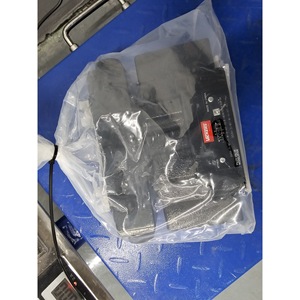 Pompe hydraulique Vickers DG5V 7 52C230N T M U HB 20 pour applications de surpression, débit minimum de 160 L/min, pression de 315 bars - Product Image 1