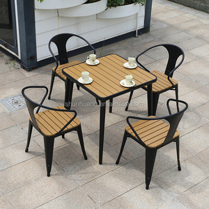 Mobili da giardino da pranzo in legno da giardino in <span class=keywords><strong>plastica</strong></span> da caffè set di tavolo e sedia - Product Image 2