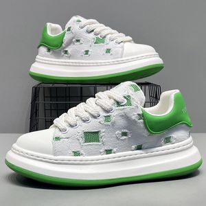 Sneakers en <span class=keywords><strong>toile</strong></span> blanches avec logo personnalisé, OEM ODM, semelle épaisse, chaussures de skate décontractées blanches, sneakers personnalisées pour marques privées avec design personnalisé - Product Image 2