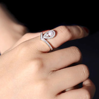 Bague en perle d'eau douce naturelle de Zhuji - Argent 925, perle blanche, bijou multi-usage à double fonction, ambiance haut de gamme distinctive