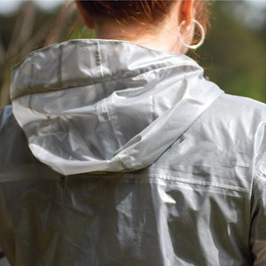 Vente en gros sortie d'usine <span class=keywords><strong>Veste</strong></span> coupe-vent sport <span class=keywords><strong>à</strong></span> capuche personnalisée pour femmes <span class=keywords><strong>Veste</strong></span> coupe-vent de <span class=keywords><strong>course</strong></span> <span class=keywords><strong>à</strong></span> <span class=keywords><strong>pied</strong></span> pour la randonnée et la <span class=keywords><strong>pluie</strong></span> - Product Image 6