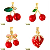 Schattige Kristallen Aardbei Kersen Fruit Charme Hanger Ornament Email Diy Accessoire Voor Sleutelhangers Maken Sieraden Oorbel Decoratie
