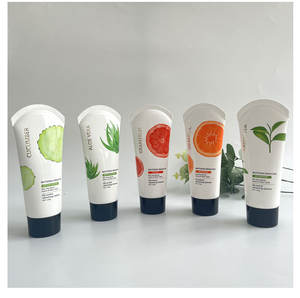 Soins de la <span class=keywords><strong>peau</strong></span> <span class=keywords><strong>Nettoyant</strong></span> pour le <span class=keywords><strong>visage</strong></span> Soins de la <span class=keywords><strong>peau</strong></span> Hydratant Marque privée Blanchiment Hydratant <span class=keywords><strong>Nettoyant</strong></span> naturel aux acides aminés organiques Vente en gros - Product Image 6