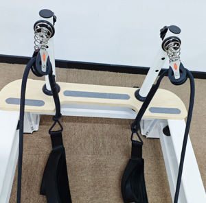 Máquina Reformer Plegable Portátil de Aluminio Blanca para Venta en Casa, Reformer Plegable Portátil de Aluminio - Product Image 2