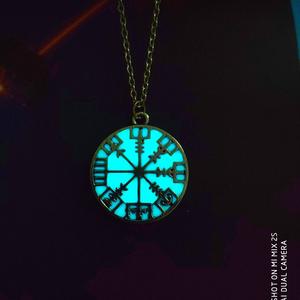 Talismán-Colgante de círculo rúnico Vikingo, collares mágicos, Staves, brújula luminosa, amuleto de runas, collar con estilo escandinavo - Product Image 6