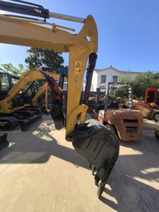 CAT305.5รถขุดตีนตะขาบมือสอง5.5ตัน - Product Image 5