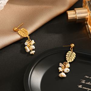 Pendientes de Perlas de Imitación de Moda, Chapados en Oro de 18K, de Acero Inoxidable, Resistentes al Agua, Unisex, al por Mayor - Product Image 4