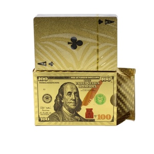 Cartes à jouer <span class=keywords><strong>en</strong></span> or, jeu de cartes dorées, cartes à jouer <span class=keywords><strong>en</strong></span> billets de 100 dollars, cartes à jouer <span class=keywords><strong>en</strong></span> feuille d'or 24 carats, Dubaï - Product Image 1