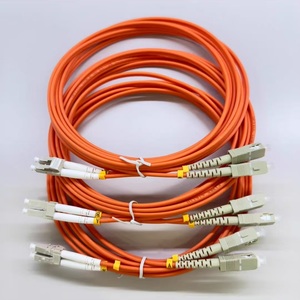 Cordon de raccordement fibre optique Gigabit multimode duplex haute vitesse SC/UPC-LC/UPC 3.0mm OM2 3M 5M 10M 15M - Product Image 3