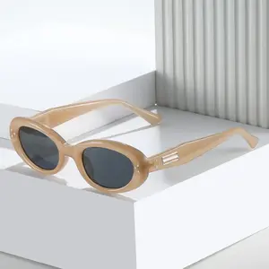 النظارات الشمسية الصغيرة الأكثر مبيعًا للنساء Gafas De Sol النظارات الشمسية البيضاوية النسائية الشهيرة للحماية من أشعة الشمس البنفسجية