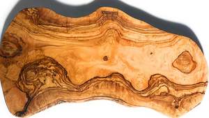 Planche à charcuterie en bois d'olivier rustique faite à la main avec bord vivant, extra large 24 pouces, plateau <span class=keywords><strong>de</strong></span> service à découper, cadeau unique - Product Image 3