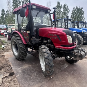 Tractor de Ruedas Dongfeng 604 de <span class=keywords><strong>Segunda</strong></span> <span class=keywords><strong>Mano</strong></span>, 60HP, Motor Diésel de 4 Cilindros, Rojo, 4x4, Cabina Cerrada, Caja de Cambios, Sistema Hidráulico en Buen Estado - Product Image 6