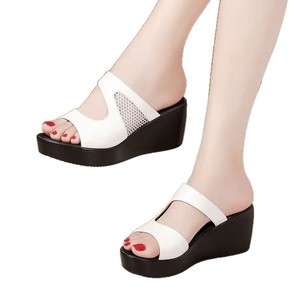 Sandales compensées blanches en gros d'usine - Décoration en maille, bout ouvert, décontractées pour femmes, pour tous les jours - Product Image 5