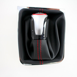 หัวเกียร์รถยนต์หนังเย็บสีแดง 5 6 สปีดสำหรับโฟล์คสวาเก้น กอล์ฟ 7 เกียร์ธรรมดาการออกแบบตามหลักสรีรศาสตร์ - Product Image 2