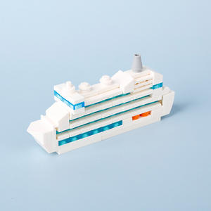 Modelo de crucero submarino Titanic, escena de bloques de construcción de partículas pequeñas - Product Image 2