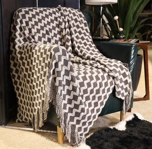 Plaid pour bébé en tricot nordique jaune/<span class=keywords><strong>gris</strong></span> avec pompon, en laine, léger et doux, confortable, couvertures tissées pour canapé - Product Image 1