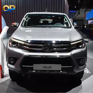 Toyota Hilux Pickup 4x4 Double Cabine 2.7L Essence d'occasion Tokunbo pour Lagos Nigéria – État impeccable - Product Image 2
