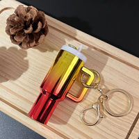 Pendentif porte-clés couleur dégradé pour la mode féminine cadeau commémoratif gobelet porte-clés porte-baguette