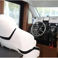 Yacht de luxe Flybridge de 9,93 m (33 pieds) avec cabine, deux moteurs hors-bord Yamaha 300 CV, bateau en fibre de verre pour 12 personnes, fabricant certifié CCS CE