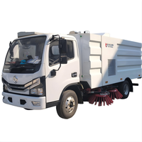 Camion balayeuse aspirante pour voirie, véhicule de nettoyage routier, réservoir d'eau de 1,5 m³ et réservoir de poussière de 4 m³, nettoyeur de voirie municipal personnalisable