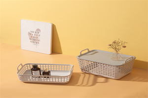 Factory Direct Hot Sale Double Handle Portable Plastic Storage <strong>Baskets</strong> <strong>with</strong> <strong>Lid</strong> Convenient Storage Solution - Product Image 4