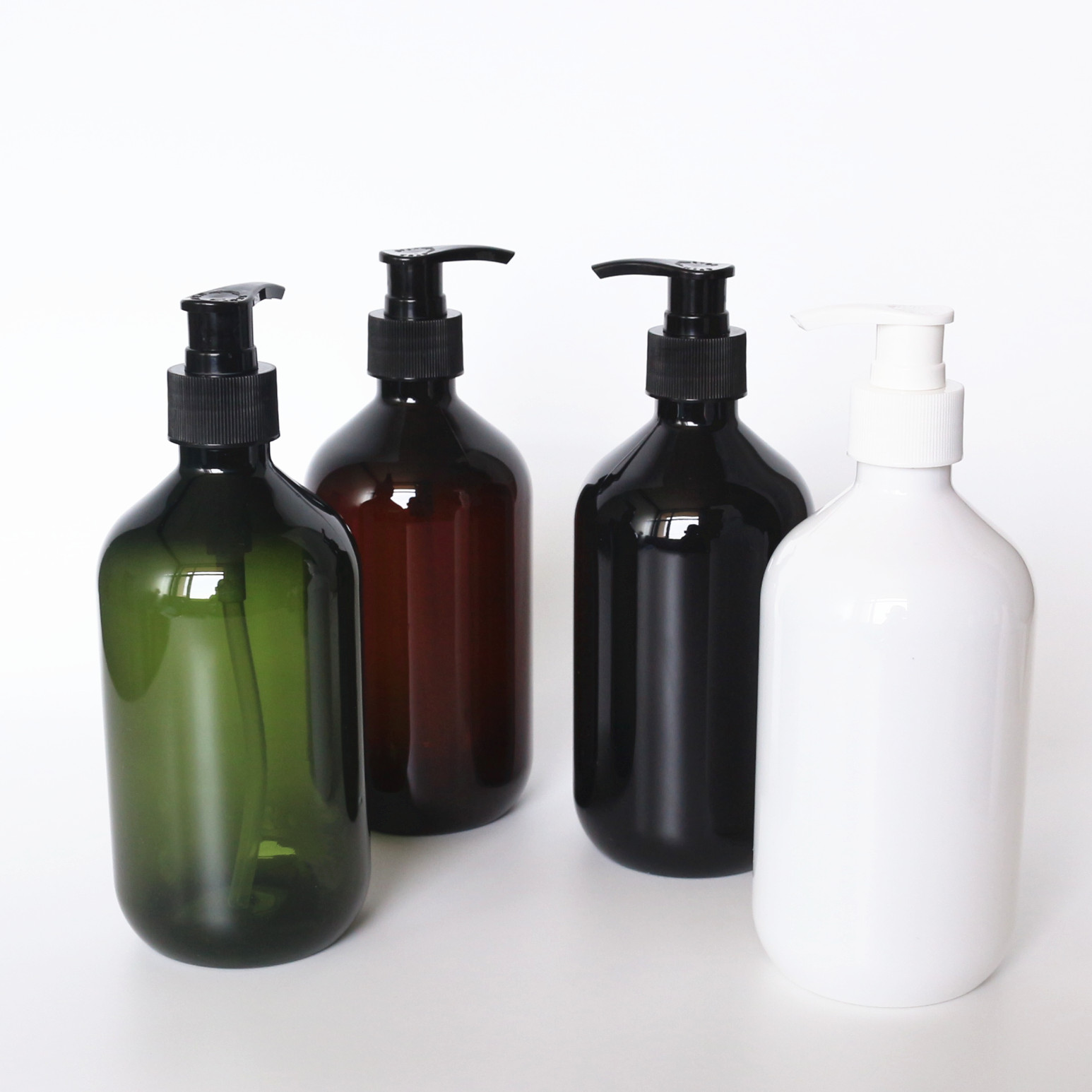 Plastik Shampoo flasche 300ml 500ml Matti erte runde Schulter PET Hände desinfektion mittel schwarz Körper wasch flasche Press pumpe Lotion flaschen