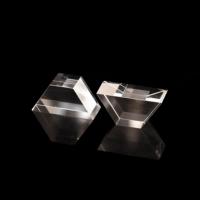 Prisme de guidage de lumière à angle droit en verre optique/ quartz/ saphir de marque Sanhang personnalisé, qualité de surface 40/20, BK7/K9L, garantie de 3 ans