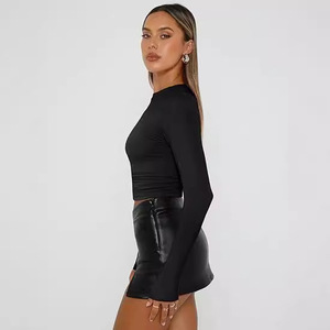 Chemise de <span class=keywords><strong>base</strong></span> décontractée pour femmes européennes et américaines, manches longues, coupe ajustée, matière en soie de lait, col basique transfrontalier, peigné - Product Image 4