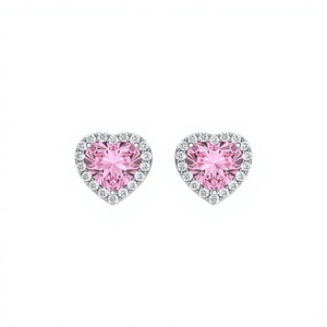 Boucles d'oreilles clous en or plaqué 18K 14K avec pierre précieuse rose, diamant rond et halo en forme de cœur, bijoux fins romantiques pour femmes - Product Image 1