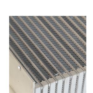 Noyau <span class=keywords><strong>de</strong></span> <span class=keywords><strong>radiateur</strong></span> en aluminium à <span class=keywords><strong>haut</strong></span> rendement avec ventilateur électrique Nouvelle solution <span class=keywords><strong>de</strong></span> refroidissement extrême pour les besoins <span class=keywords><strong>de</strong></span> performances <span class=keywords><strong>haut</strong></span> <span class=keywords><strong>de</strong></span> <span class=keywords><strong>gamme</strong></span> - Product Image 5