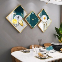 Art mural en papier imprimé numériquement, style nature morte géométrique moderne de luxe, avec cadre et horloge personnalisés pour la salle à manger, décoration intérieure