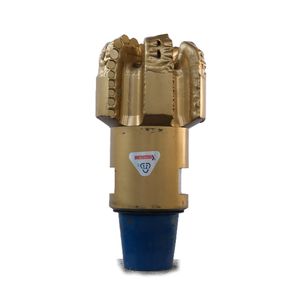 Broca <span class=keywords><strong>PDC</strong></span> com Ponta de Diamante <span class=keywords><strong>API</strong></span> <span class=keywords><strong>Bit</strong></span> 8 3/4\" 222 mm 5 Lâminas para Perfuração Eficiente de Poços - Product Image 1