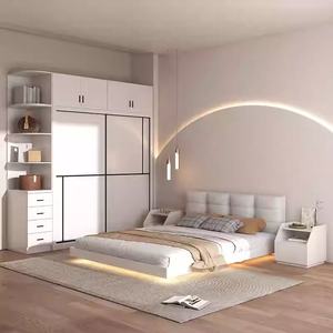 Suite de chambre à coucher moderne complète avec armoire à portes coulissantes, lit à panneaux en bois, tables de chevet, coiffeuse pour hôtel commercial, appartement - Product Image 3