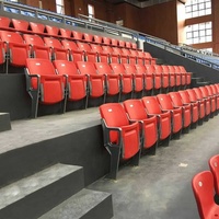 Sièges de stade fixes directement de l'usine, chaises en plastique de couleur personnalisée pour les terrains de sport intérieurs et extérieurs des écoles, durables