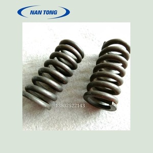 Ressort d'embrayage NanTong, longueur 65 mm, diamètre 30 mm, fil de 5 mm, pièce pour presse à imprimer et découpeuse de papier - Product Image 1