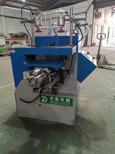 Máquina mortajadora semiautomática de doble cabezal para cerraduras de puertas con motor de 3kW 220/380V - Product Image 2