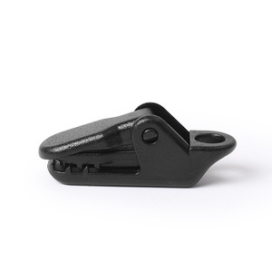Hike Mount Mini Clip Tipo Caimán 3.3X1.2Cm de Plástico Impermeable para Sujeción de Lonas de Tienda de Campaña para Uso Exterior - Product Image 1