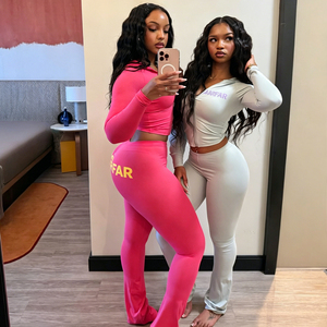 Set Due Pezzi Personalizzato con Logo, Abbigliamento Autunnale, Giacca Corta e Pantaloni a Zampa Coordinati, Tuta Sportiva da Donna - Product Image 3