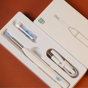 P2 Smart Earpicks with Visual Display for Adults and Children Features Light-Up Display WiFi Connectivity Currently in Stock - Product Image 1