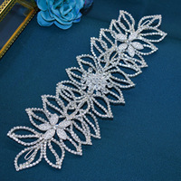 Appliques de robe haut de gamme en perles argentées et strass en cristal, accessoires pour coiffure et décoration de robe