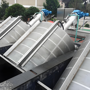 شاشة أسطوانية من النوع الدوار المائل أوتوماتيكي تستخدم في معالجة مياه الصرف الصحي - Product Image 6